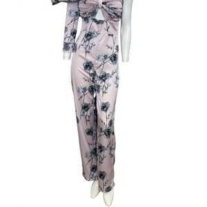 NEW LA PATEAU tulum one shoulder floral jumpsuit in pink